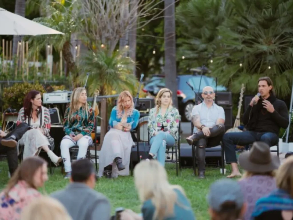 Seedella founder sharing cannabis knowledge with a group at the One Day Pop Up Cannabis 420 Festival, April 2018